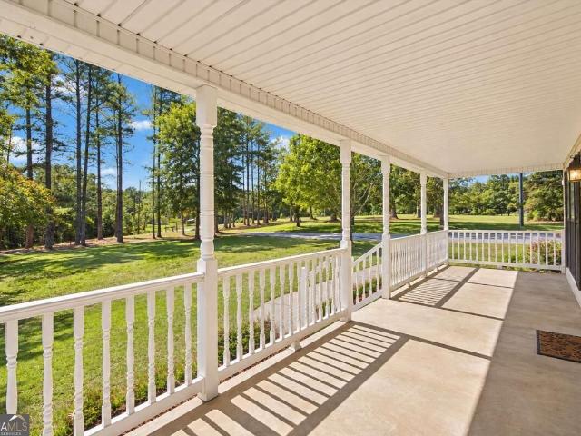 549 Gribble Road SE