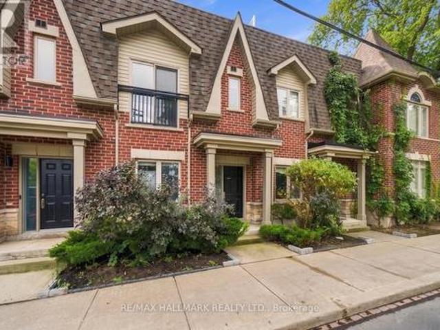 549 Shuter Street, Toronto, ON, M5A 1X9 house for sale | Listing ID C13800 | Royal LePage