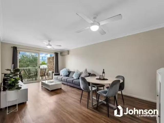 5/49 Stafford Street, East Brisbane Apartment for rent Listed.