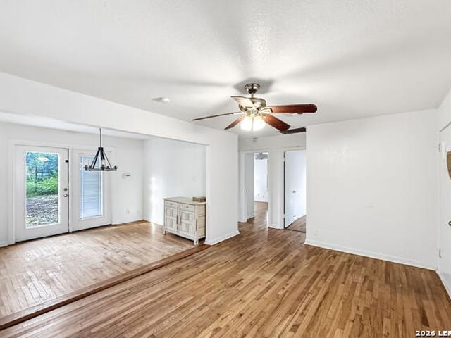 549 W Merriweather
