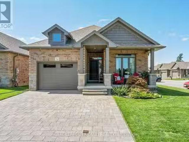 54 159 Collins Way, Strathroy Caradoc Se, ON, N7G 0G8 va.