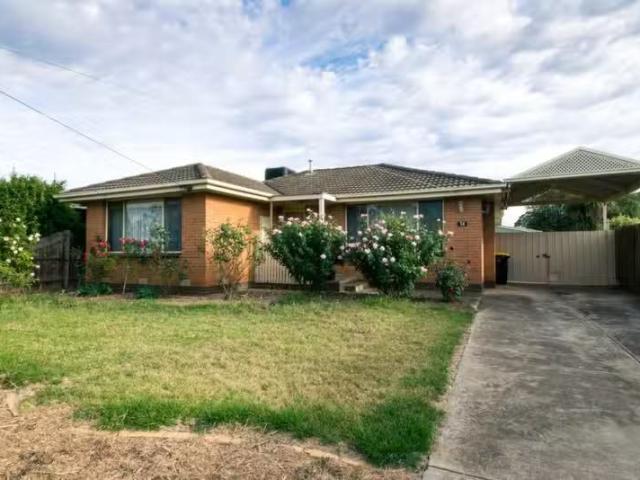 54 Vista Drive, Melton VIC 3337 House For Lease