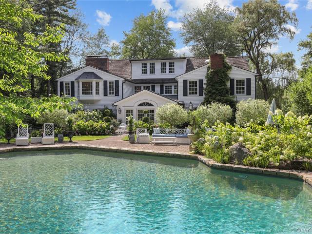 54 W Patent Road