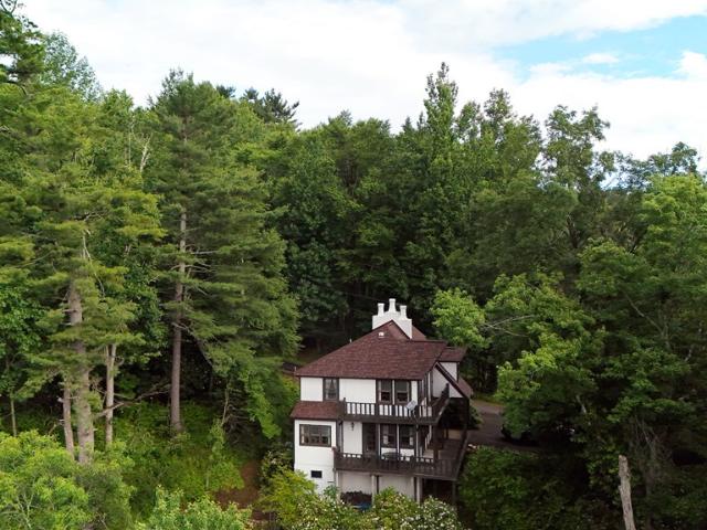 54 Windermere Way