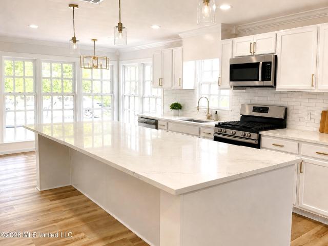 54 Woodridge Place