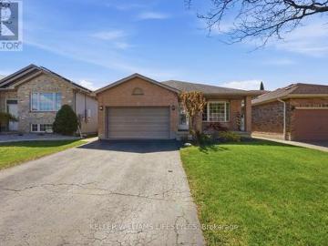 London, Ontario - Garden, Parking, Deck