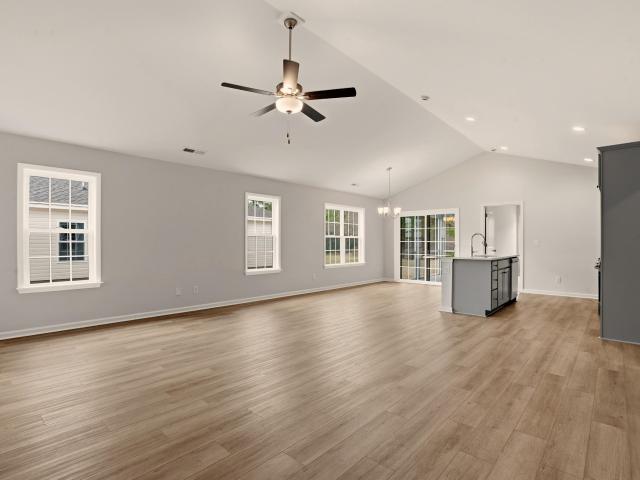 54 Bennington Ct