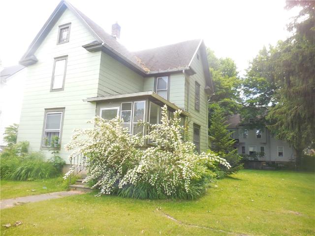 54 Borden Avenue