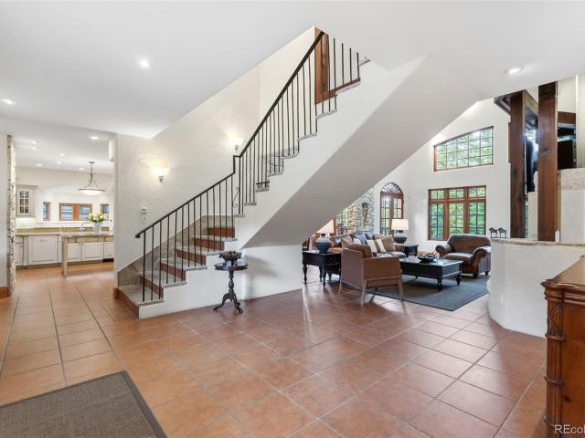 54 Boulder Circle