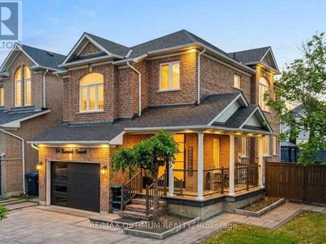 54 Bramoak Crescent, Brampton, ON, L7A 1T6 house for sale | Listing ID W13552 | Royal LePage