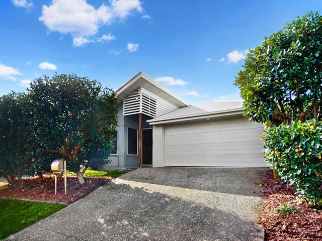 54 Celebration Crescent, Griffin