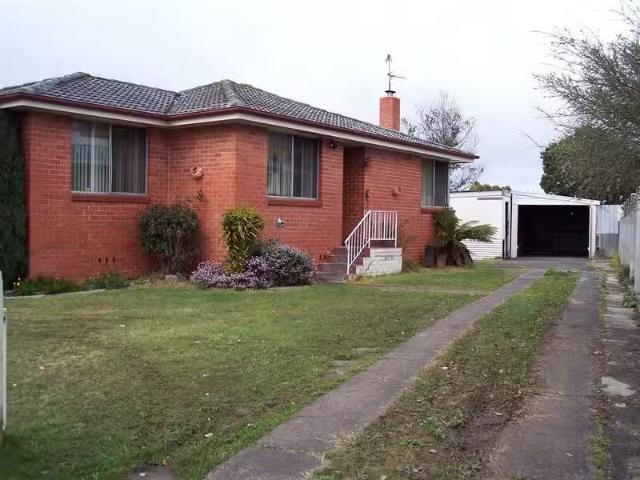 54 Chichester Drive, DEVONPORT, TAS 7310 House for Rent