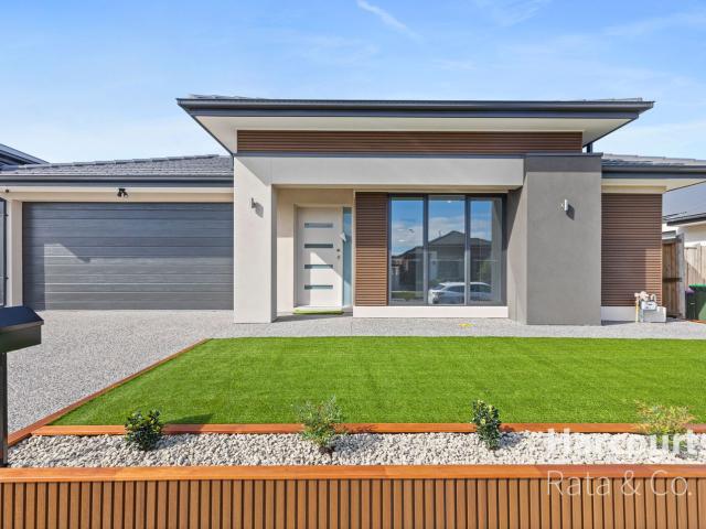 54 Compton Promenade, Donnybrook, VIC 3064