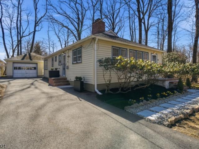 54 Cobb Rd