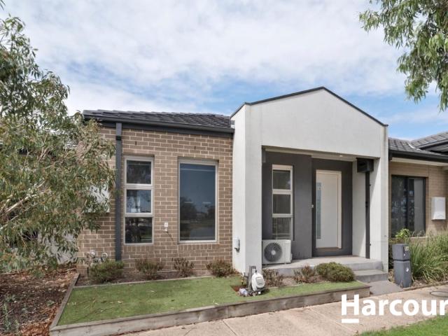 54 Cranberry Crescent, MANOR LAKES, VIC 3024