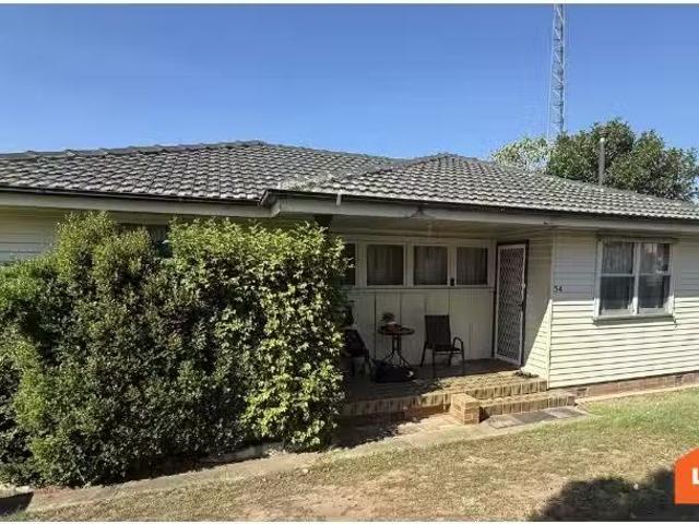 54 Curtin Street, East Maitland House for rent Listed by Leah.