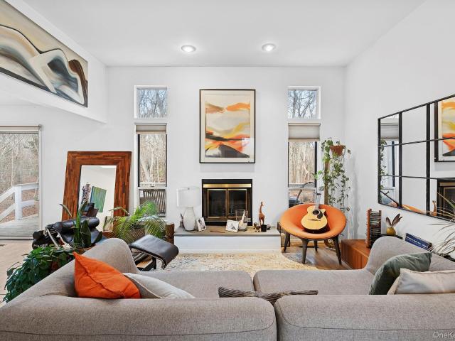 54 Fox Hunt Ln, Amagansett, NY 11930 | MLS #943557