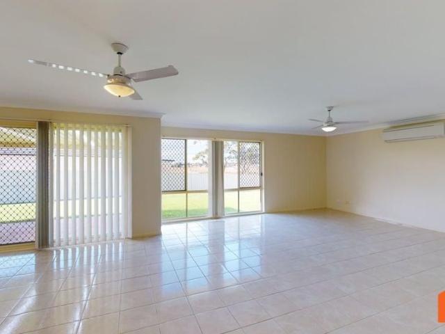 54 Golden Wattle Crescent, Thornton NSW 2322