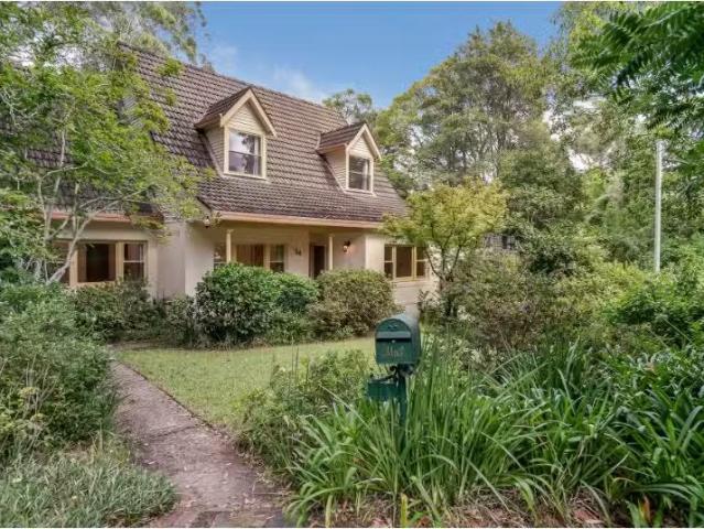 54 Golfers Parade, Pymble House for rent Listed by Rohan Alex.
