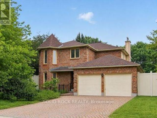 54 Huntsman Crescent, Ottawa, ON, K2M 1C4 house for sale | Listing ID X13564 | Royal LePage