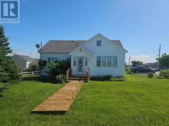 54 Lakeshore Drive, Channel Port Aux Basques, NL, A0M 1C0 ho.