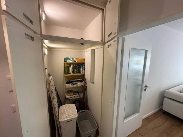54 m² Fully Furnished & Renovated Apartment with Balcony | 1 Min to U Bahn | Near Lörick | WiFi & Electricity Included, Dusseldorf Amsterdam Apartments for Rent