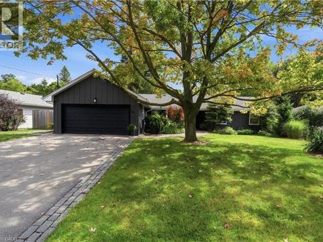 54 Mayfair Avenue, Dundas, ON, L9H 3L1 house for sale | Listing ID 40862 | Royal LePage