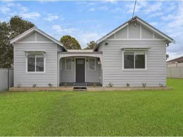 Aberdare, Narone Creek - Garden, Parking