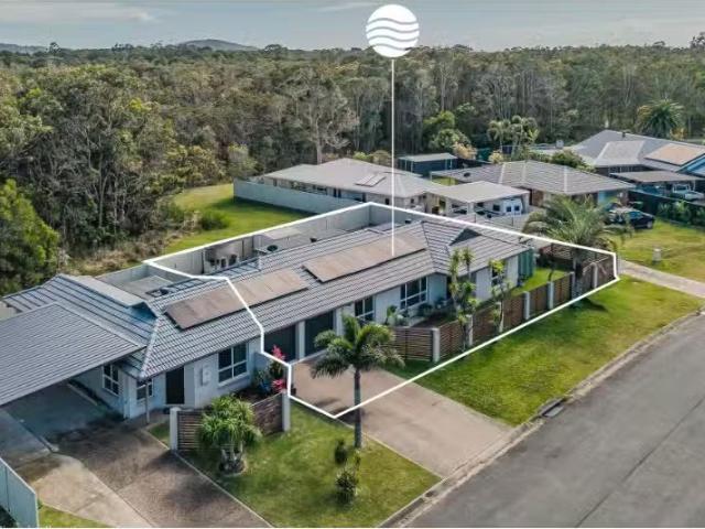 54 Royal Drive, Pottsville House for rent Listed by Kate Davi.