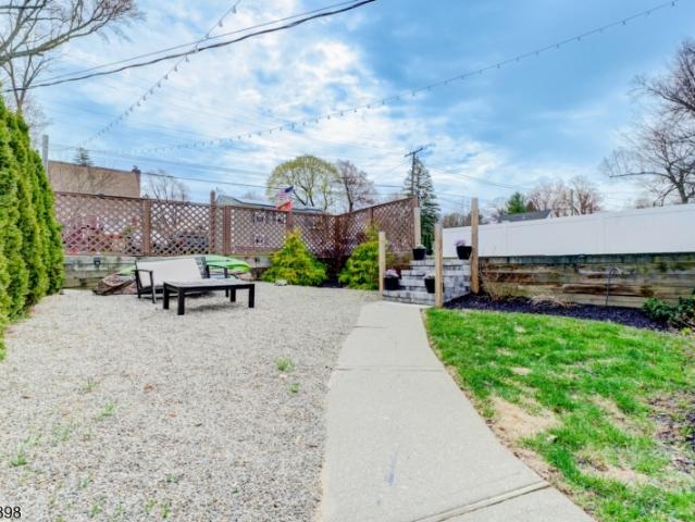 54 Schwarz Blvd