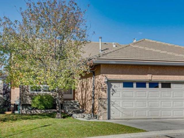 54 Shannon Estates Terrace Sw, Calgary, AB, T2Y 4C4 semi detached for sale | Listing ID A2351 | Royal LePage