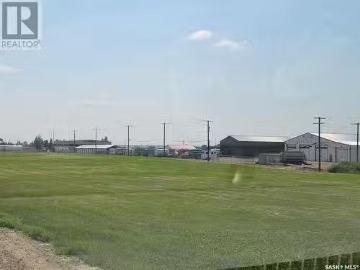5504/5506/5508 46Th Street, Macklin, SK, S0L 2C0 vacant land.