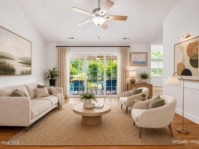 5505 Blackbeard Lane