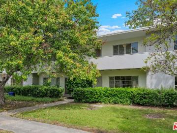 5506 Village Green