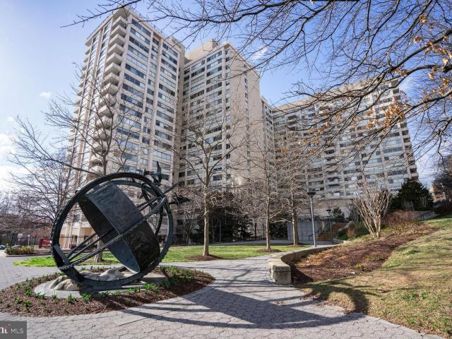 5500 Friendship Blvd, Unit 371, Chevy Chase, MD 20815 | MLS #MDMC2227