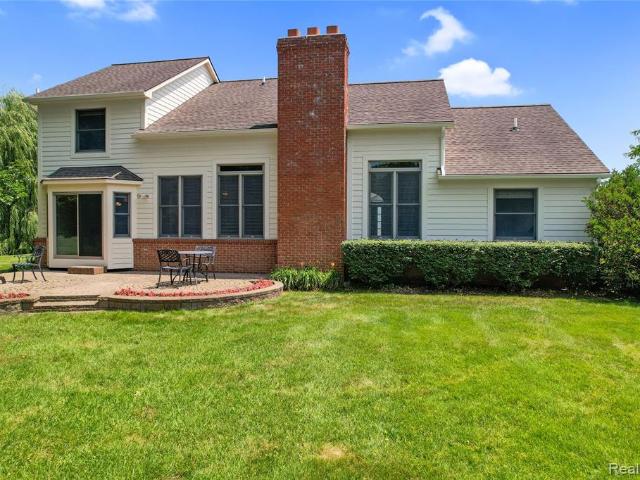5501 Jeanne Marie Drive