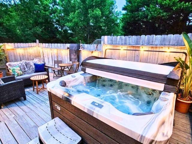 5501 Kenbrook Lane