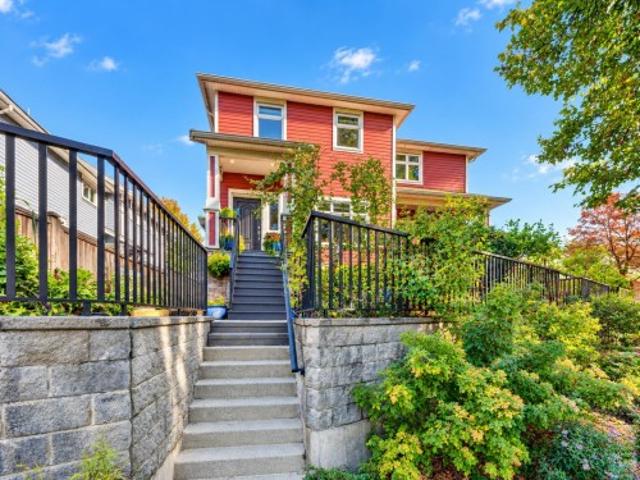 5502 Dundee Street, Vancouver, BC, V5R 3T9 duplex for sale | Listing ID R3170 | Royal LePage