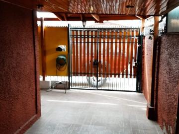 $ 550.000 Casa en Arriendo en Maipú 2 dormitorios 2 baños / Gestión y Propiedad