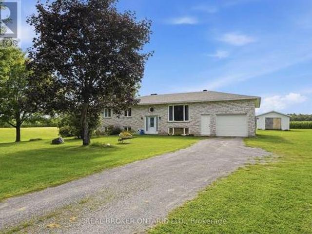 550 Concession 1 Road, Alfred And Plantagenet, ON, K0B 1L0 house for sale | Listing ID X13745 | Royal LePage