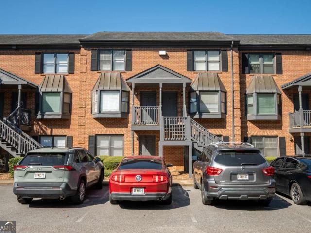 550 Dearing Street 9