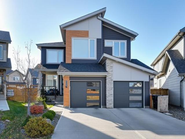 550 Eagleson Wynd Nw, Edmonton, AB, T6M 0Y4 house for sale | Listing ID E4506 | Royal LePage