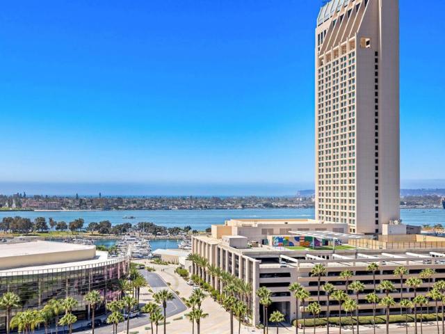 550 Front St 1101