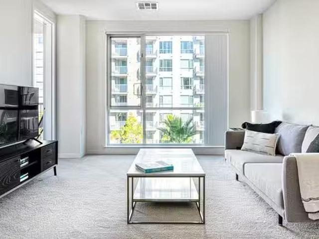 550 Moreland Apartments, 550 Moreland Way, Rivermark of Santa.