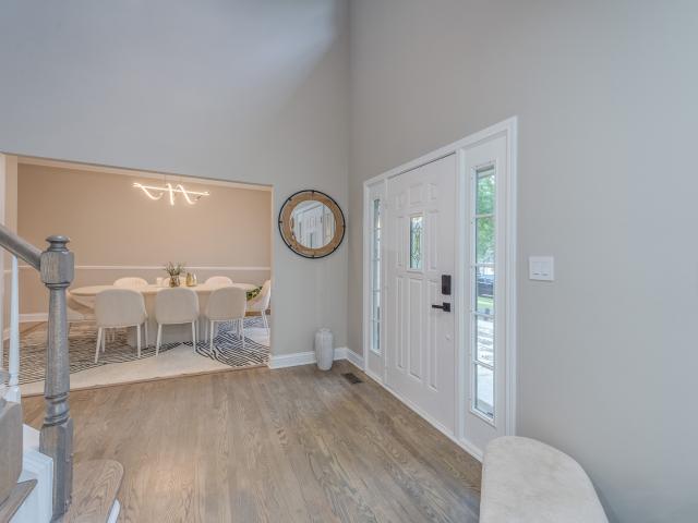 550 Meadowview Drive