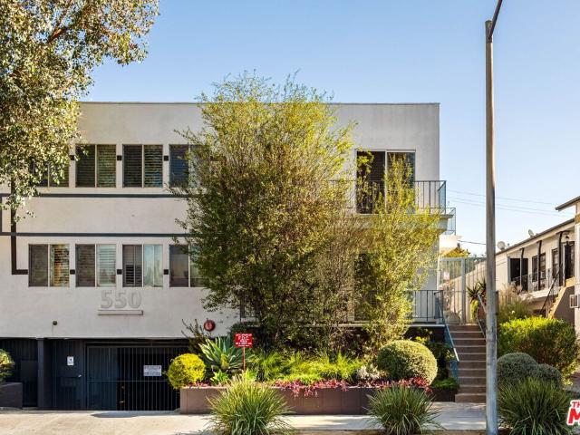 550 N Croft Ave, Unit 2, Los Angeles, CA 90048 | MLS #26852