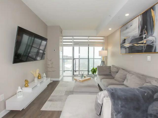 550 North Service Road 1102