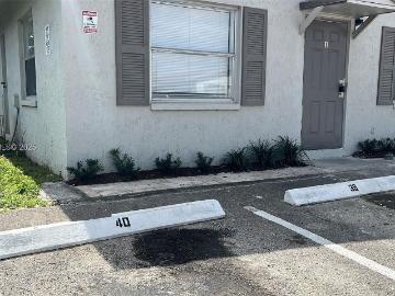 550 NE 44th St, Unit M2, Deerfield Beach, FL 33064 | MLS #A11753