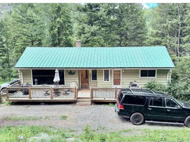 550 Strathmore Avenue, Greenwood, BC, V0H 1J0 house for sale | Listing ID 10391 | Royal LePage