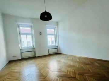 Apartment for sale in 1100